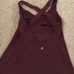 Lululemon top size 4